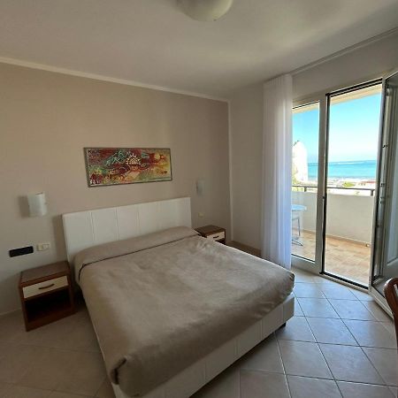 Bikini Hotel В'єсте Екстер'єр фото