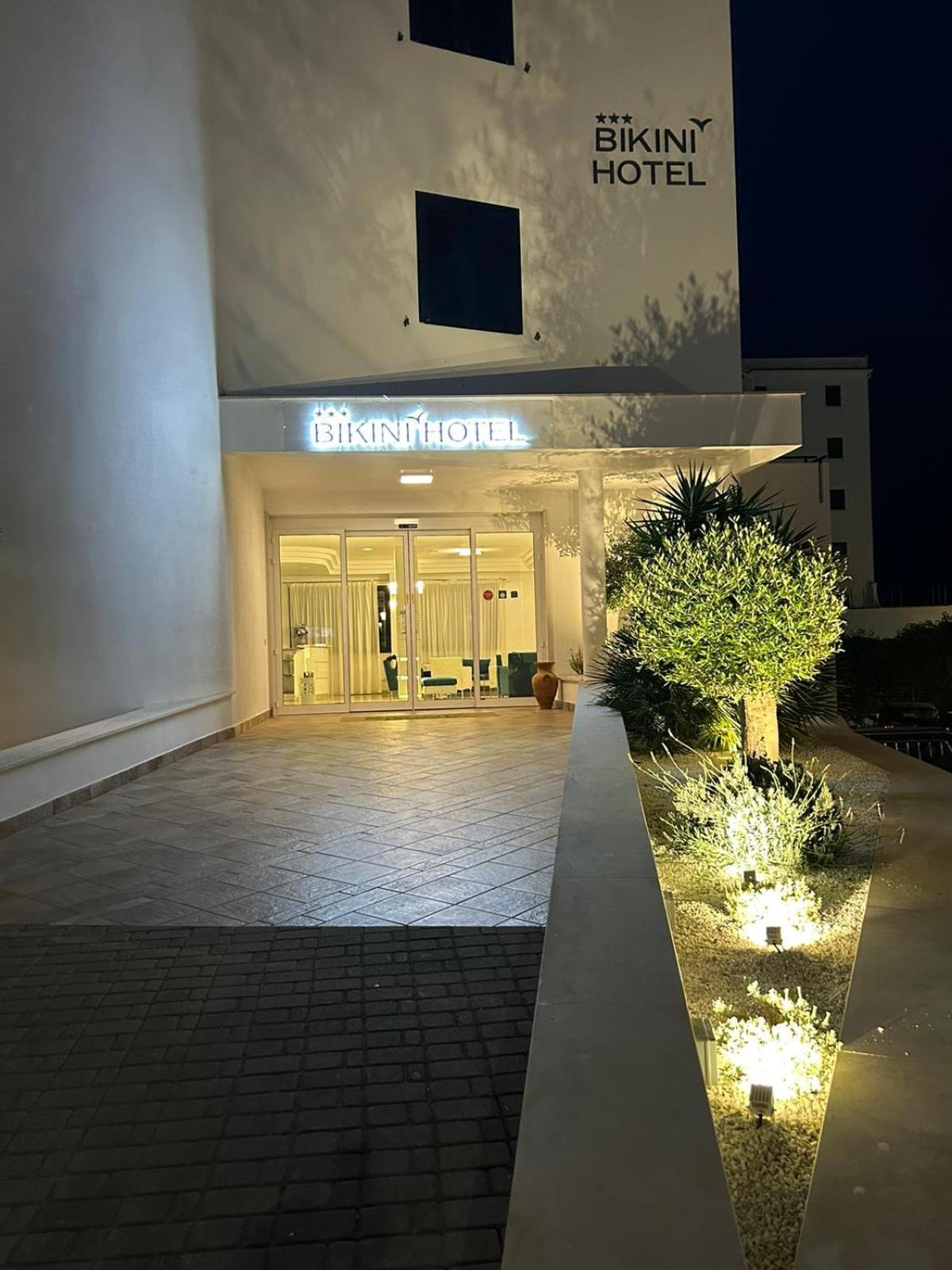 Bikini Hotel В'єсте Екстер'єр фото