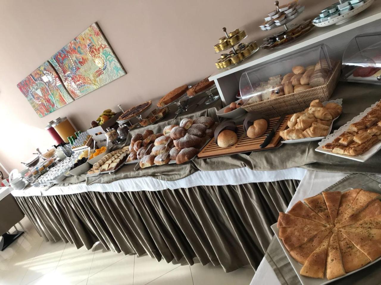 Bikini Hotel В'єсте Екстер'єр фото